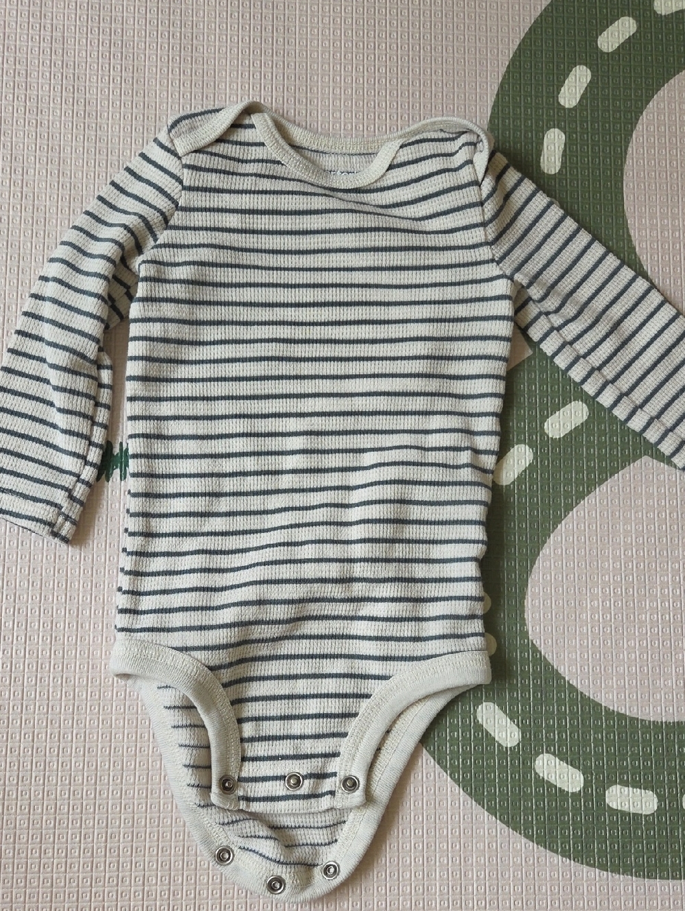 💙 9M Striped Long-Sleeve Baby One-Piece in Cream & Navy